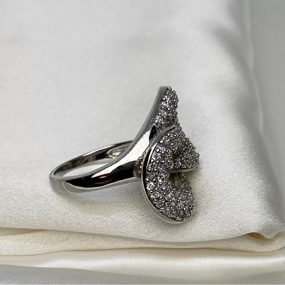 Interlocking CZ in Rhodium Plated Sterling Silver 925 Hand Crafted Ring Sz 8.50 - Picture 5 of 6